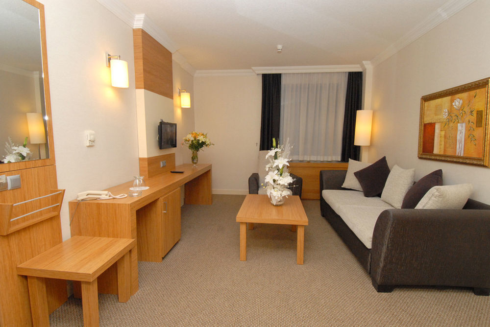 Dafne Hotel Ankara Zewnętrze zdjęcie