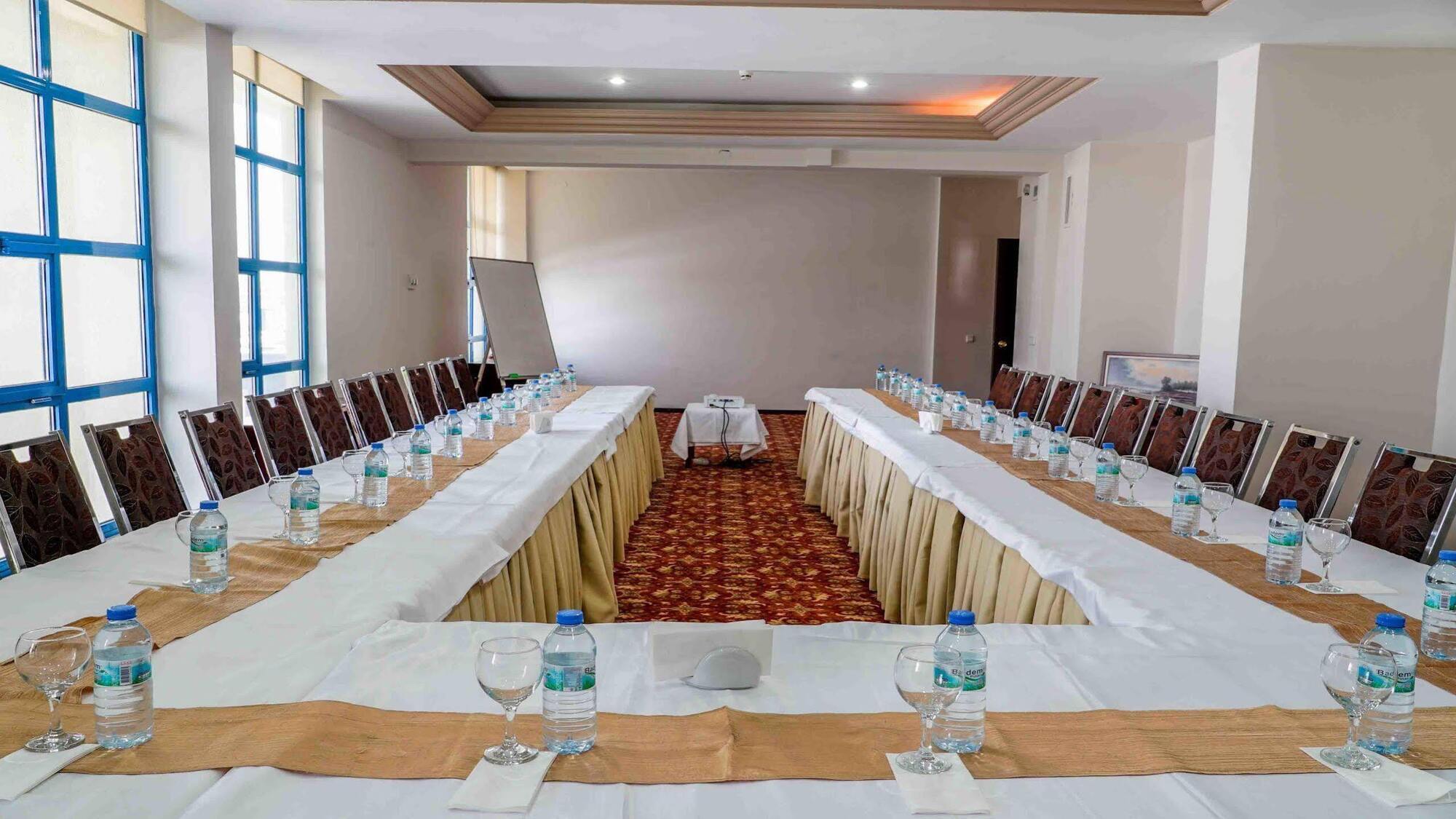 Dafne Hotel Ankara Zewnętrze zdjęcie
